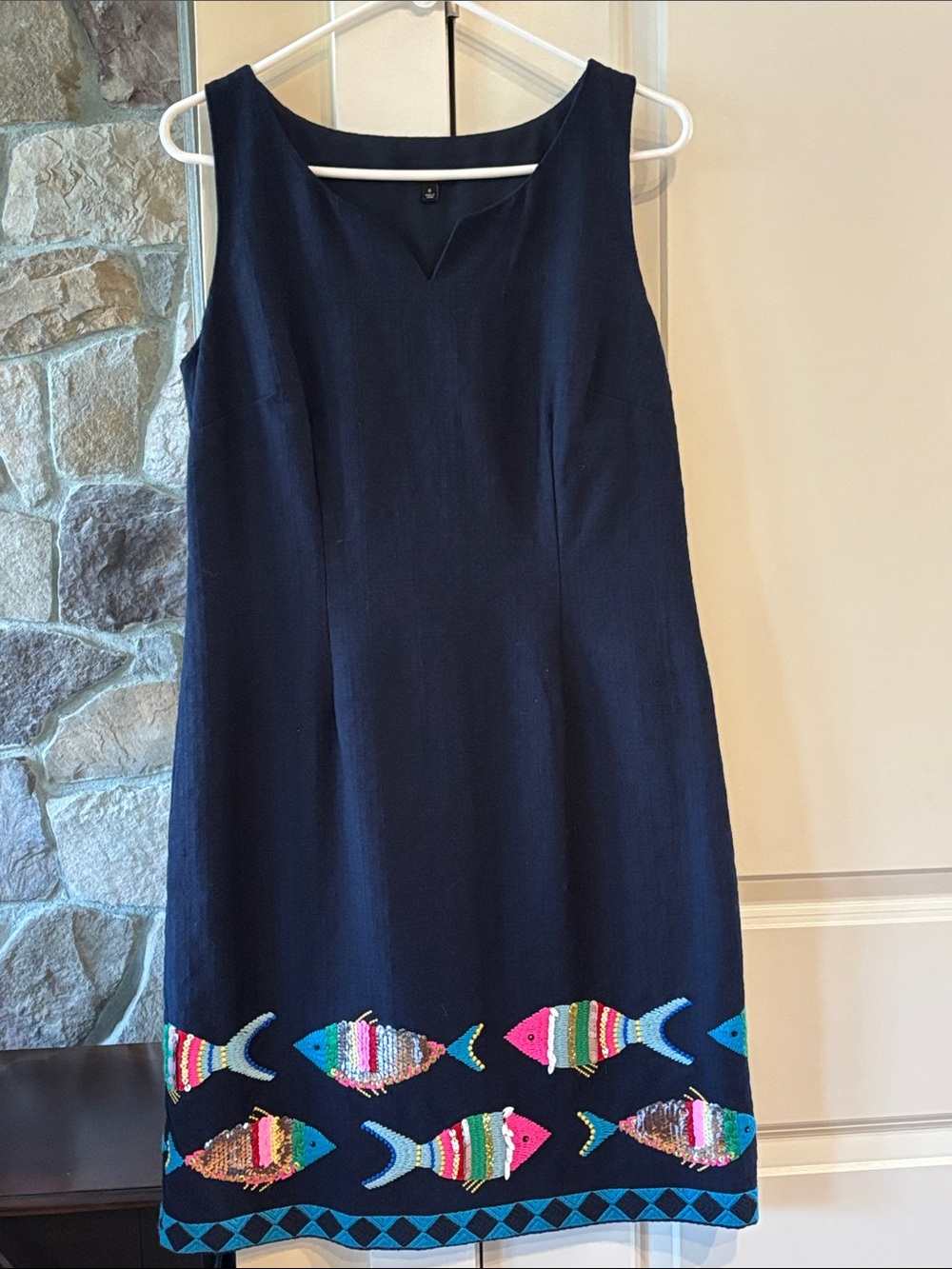 🐠🎏Talbots Navy Sleeveless Shift Dress VGUC Sz 6 with Colorful Fish Trim 🐠🎏